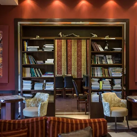 فندق Nessos Paranesti